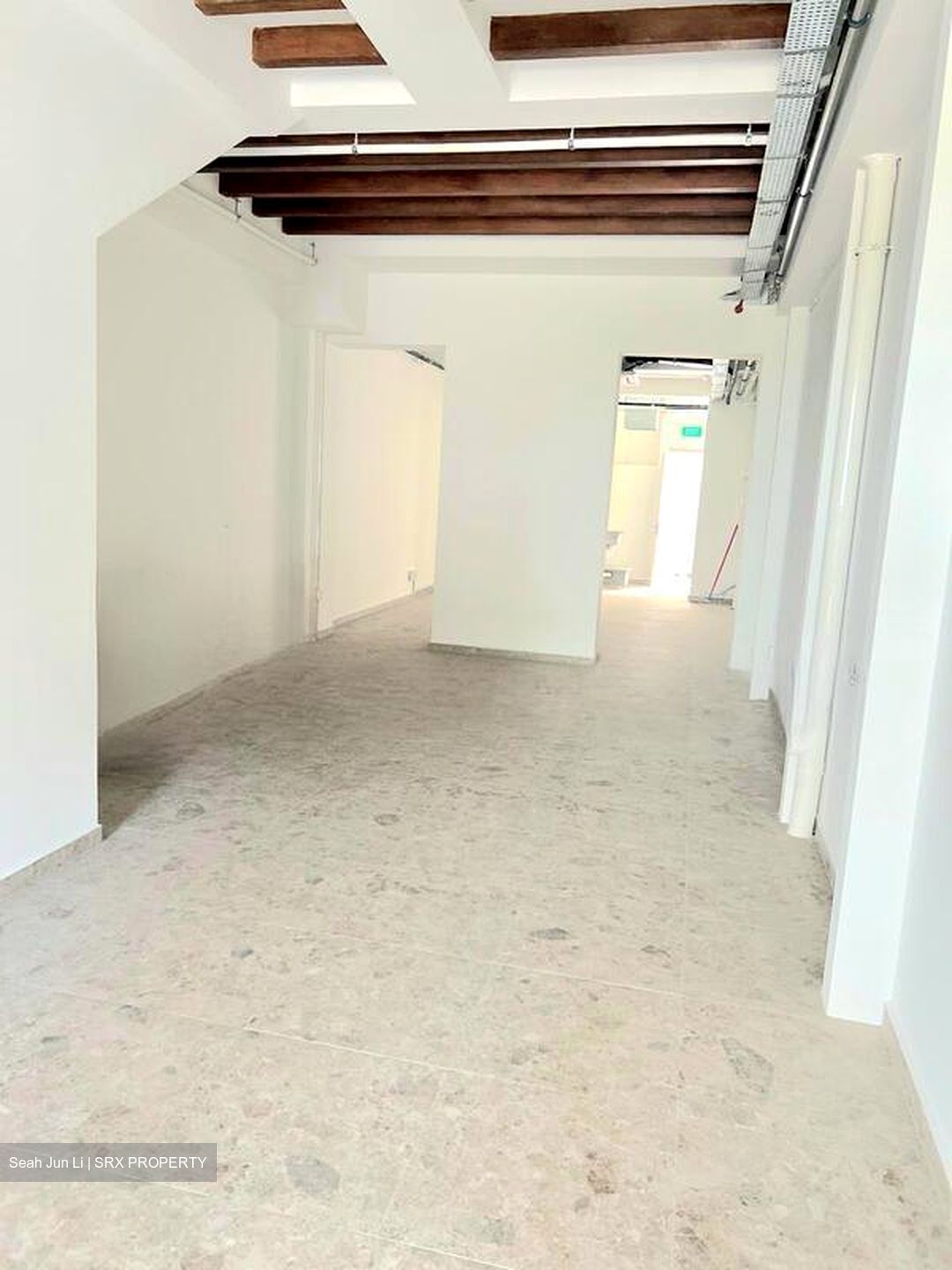 Jalan Besar (D8), Retail #514765871
